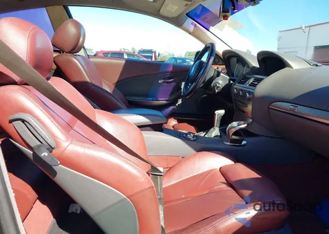 2005 BMW 645Ci z USA, uszkodzony, nr VIN WBAEH73495B216198